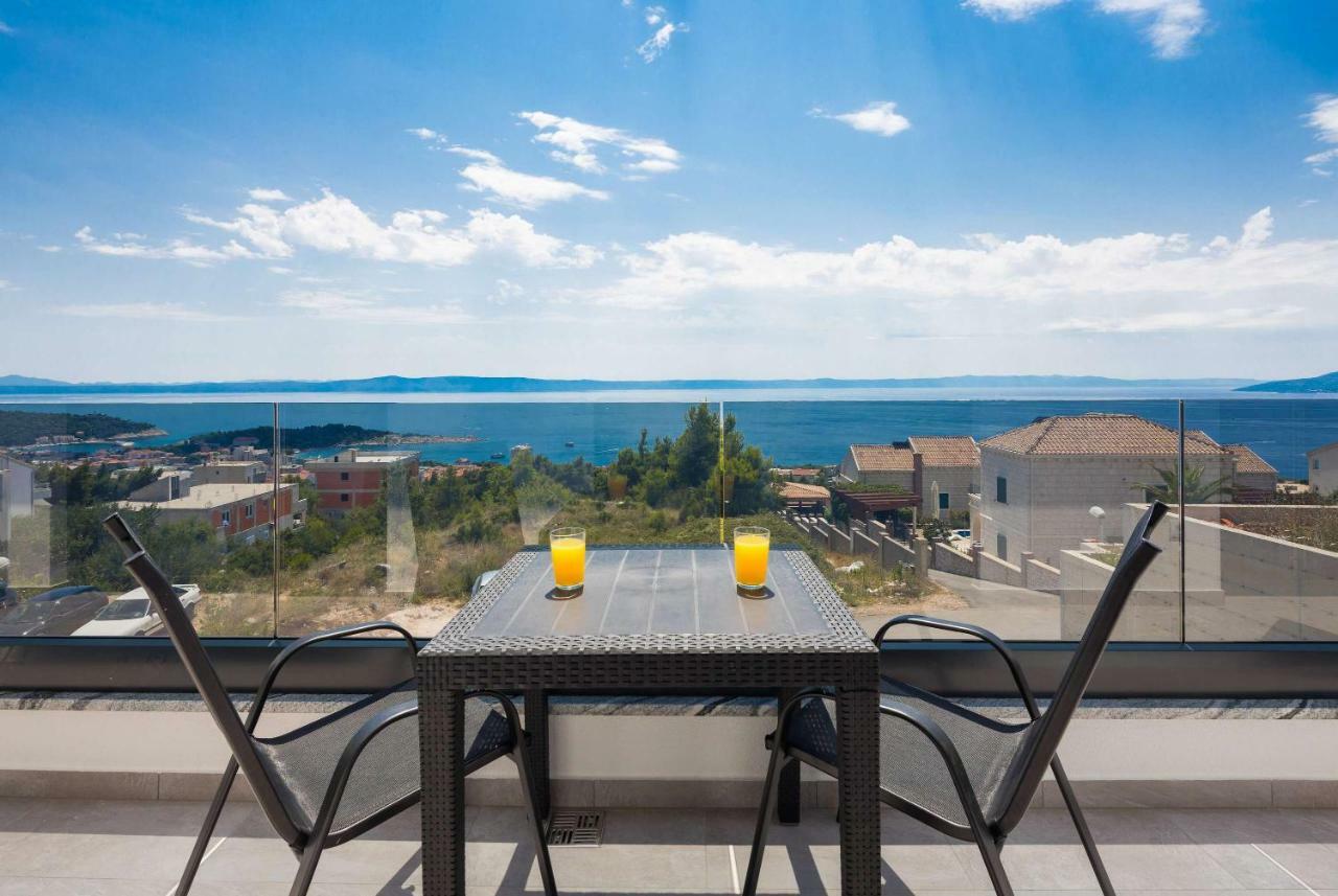 Villa Medak Макарска Екстериор снимка
